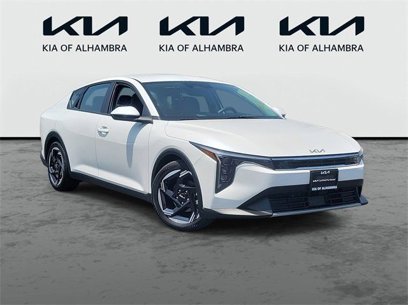 Certified 2025 Kia K4 EX