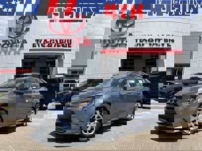 New 2025 Toyota Corolla LE