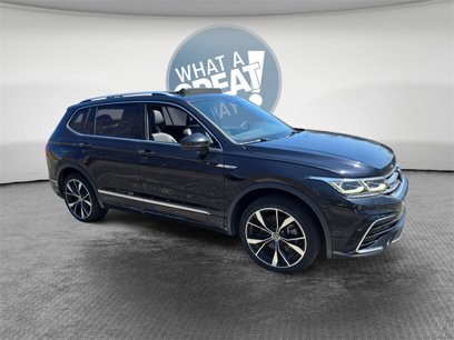 Used 2022 Volkswagen Tiguan SEL R-Line