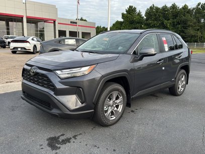 New 2025 Toyota RAV4 XLE