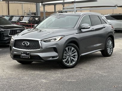 New 2025 INFINITI QX50 Luxe