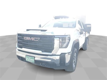 New 2025 GMC Sierra 3500 Pro w/ Convenience Package