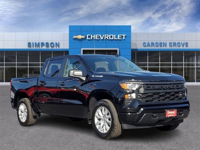 New 2025 Chevrolet Silverado 1500 Custom