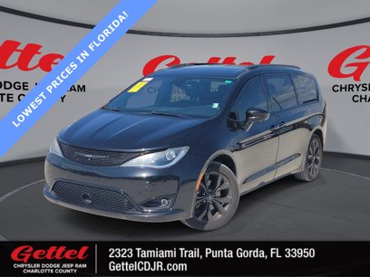 Used 2019 Chrysler Pacifica Touring-L w/ Advanced Safetytec Group