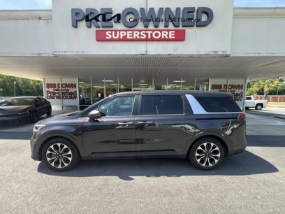 Used 2022 Kia Carnival EX