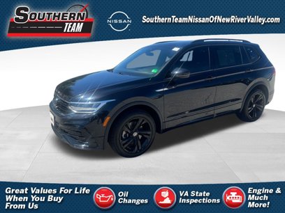 Used 2023 Volkswagen Tiguan SE R-Line