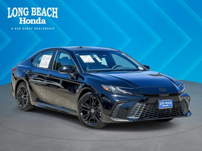 Used 2025 Toyota Camry SE