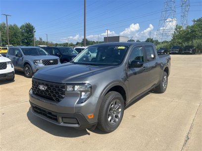 New 2025 Ford Maverick XLT w/ XLT Luxury Package
