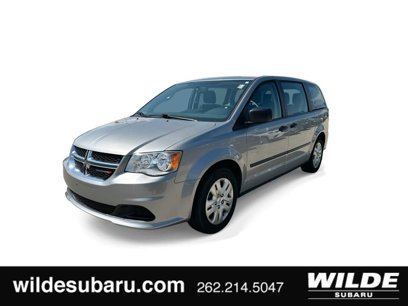Used 2016 Dodge Grand Caravan American Value Package w/ UConnect Hands-Free Group