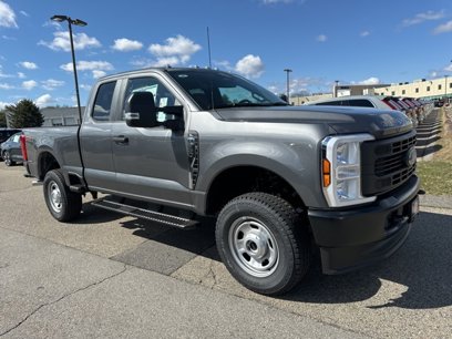 New 2024 Ford F350 XL w/ FX4 Off-Road Package