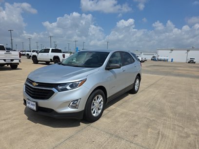 Used 2021 Chevrolet Equinox LS w/ LS Convenience Package