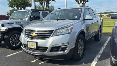 Used 2015 Chevrolet Traverse LT