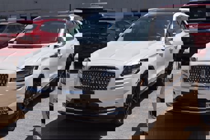 Certified 2022 Lincoln Nautilus Black Label w/ Class II Trailer Tow Package