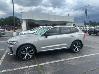 Used 2022 Volvo XC60 T8 R-Design w/ Advanced Package