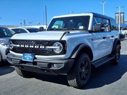 New 2025 Ford Bronco Outer Banks