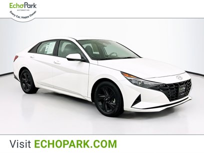 Used 2022 Hyundai Elantra SEL w/ Convenience Package