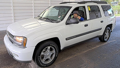 Used 2004 Chevrolet TrailBlazer LS w/ LS Preferred Equipment Group