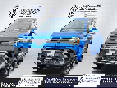 New 2025 Volkswagen Taos SE