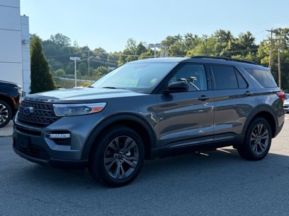 Used 2024 Ford Explorer XLT w/ Equipment Group 202A