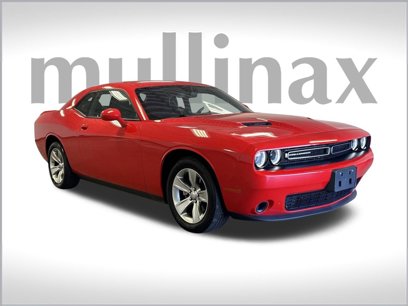 Used 2022 Dodge Challenger SXT