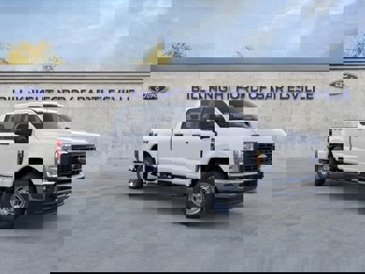 New 2025 Ford F250 XL