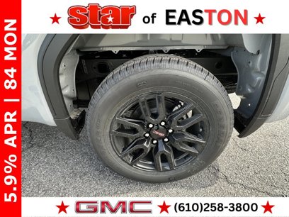 New 2025 GMC Sierra 1500 Pro w/ Graphite Edition