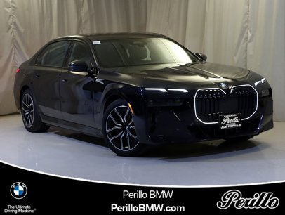 Used 2024 BMW i7 xDrive60 w/ Premium Package 2