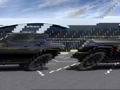 New 2025 GMC Hummer EV 3X w/ LPO, Dark Essentials Package