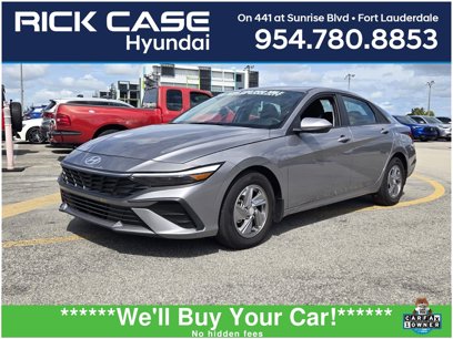 Used 2025 Hyundai Elantra SE
