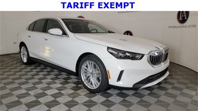 New 2024 BMW 530i xDrive w/ Convenience Package