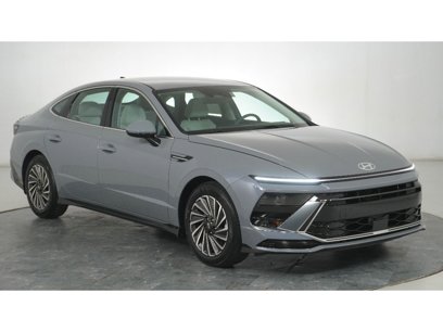 New 2025 Hyundai Sonata SEL
