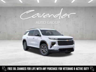 New 2025 Chevrolet Traverse LT w/ Driver Confidence Package