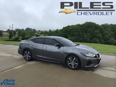 Used 2019 Nissan Maxima 3.5 SL w/ Floor Mat Group