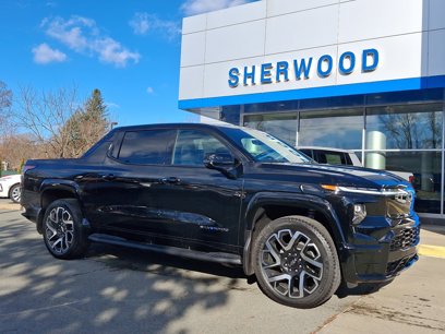 New 2025 Chevrolet Silverado EV RST