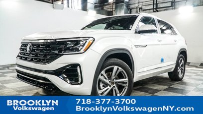New 2024 Volkswagen Atlas Cross Sport SEL R-Line