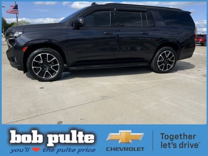 Used 2022 Chevrolet Suburban RST w/ Sport Performance Package