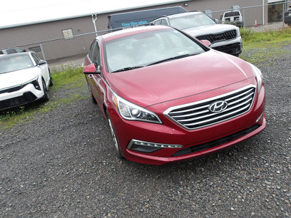 Used 2015 Hyundai Sonata SE w/ Option Group 02