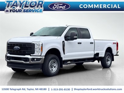 New 2025 Ford F350 XL w/ FX4 Off-Road Package