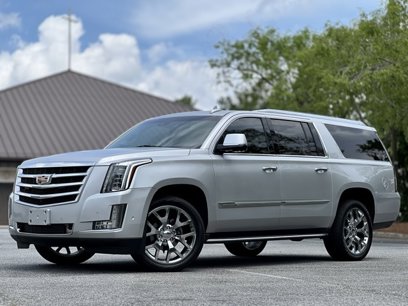 Used 2017 Cadillac Escalade ESV Luxury