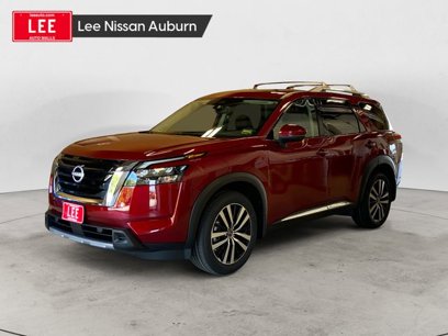 New 2025 Nissan Pathfinder Platinum