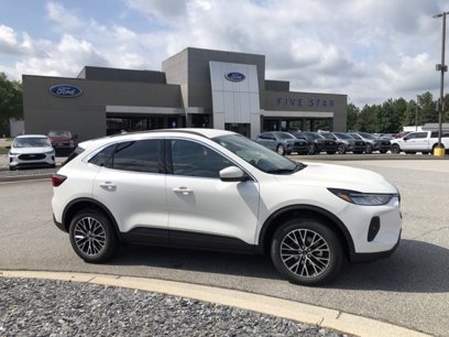 New 2025 Ford Escape SE