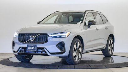New 2025 Volvo XC60 T8 Plus w/ Protection Package Premier