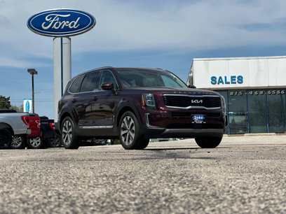 Used 2022 Kia Telluride EX w/ EX Premium Package