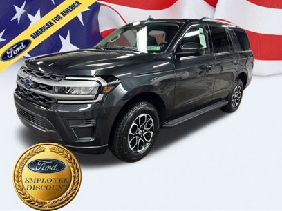 New 2024 Ford Expedition XLT