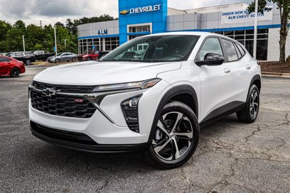 New 2025 Chevrolet Trax RS w/ Sunroof Package