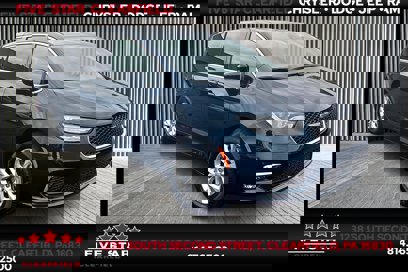 New 2025 Chrysler Pacifica Select