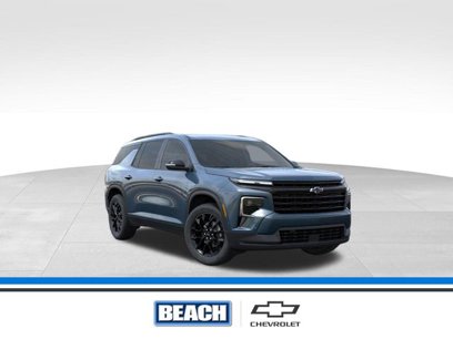 New 2025 Chevrolet Traverse LT w/ Enhanced Driving Package