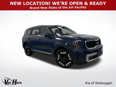 Used 2024 Kia Telluride EX w/ EX Captain's Chair Package