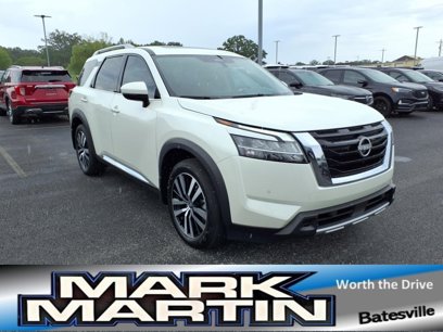 Used 2024 Nissan Pathfinder Platinum