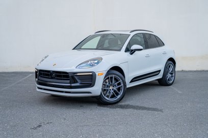 New 2025 Porsche Macan Turbo